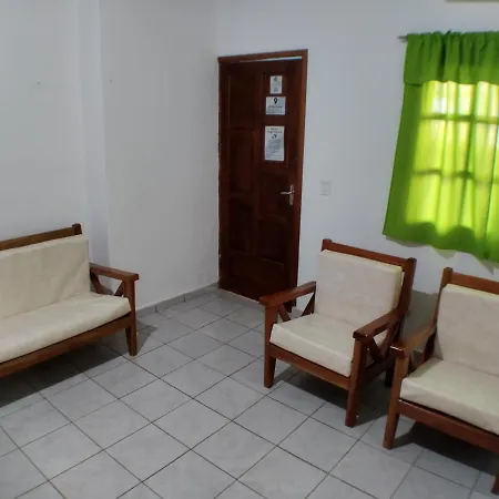 Mi Hogar Alojamientos Temporarios Puerto Iguazu Exterior photo