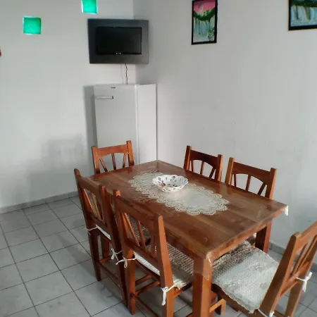 Mi Hogar Alojamientos Temporarios Puerto Iguazu Exterior photo
